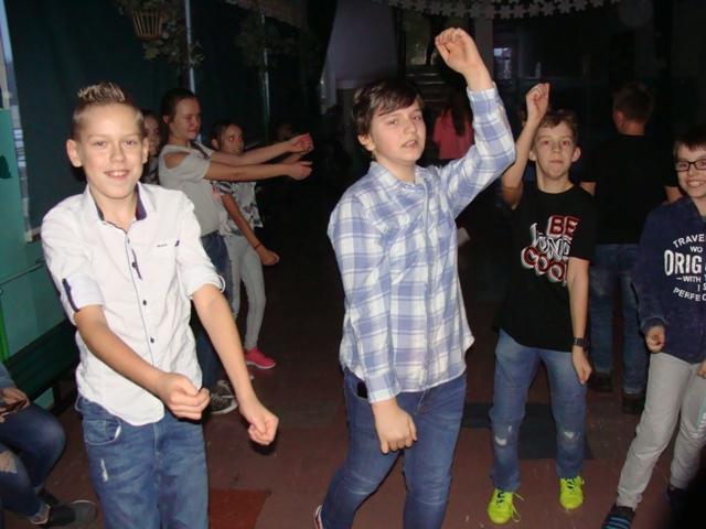 08.02.2018_DYSKOTEKA KARNAWAŁOWA04.JPG